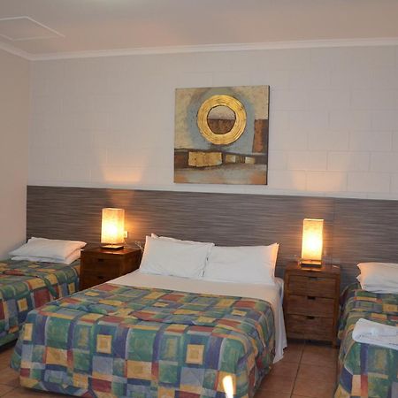Mid City Motor Inn Gladstone Zimmer foto